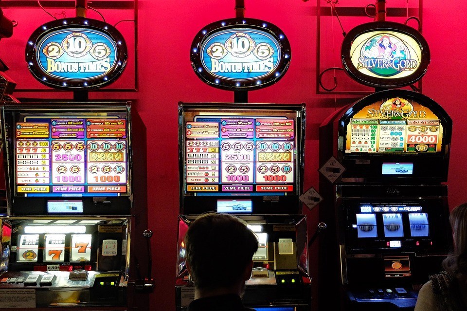 Win at Slots: 6 Tips to Improve Your Chance